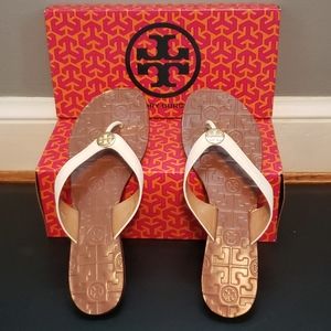 TORY BURCH Thora Tumbled Leather Thong Sandal